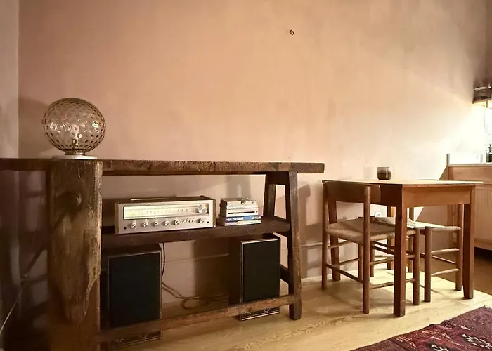 Апартаменты Casa Astoria - Centre Historical Building With Amazing River View