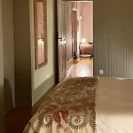Casa Astoria - Centre Historical Building With Amazing River View Apartmán
