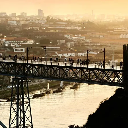 Casa Astoria - Centre Historical Building With Amazing River View